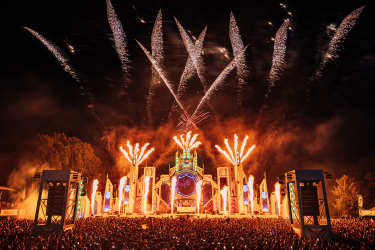 Electrisize 2025 Mainstage on Saturday