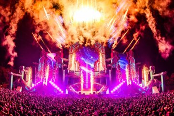 Decibel Outdoor 2025 endshow