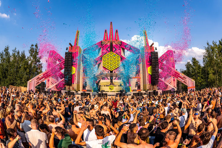 Decibel Outdoor 2025